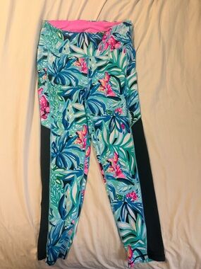 Lilly Pulitzer athletic leggings